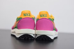 Nike sacai waffle pink hot sale green