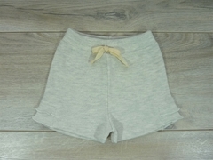 Short con voladito melange crudo