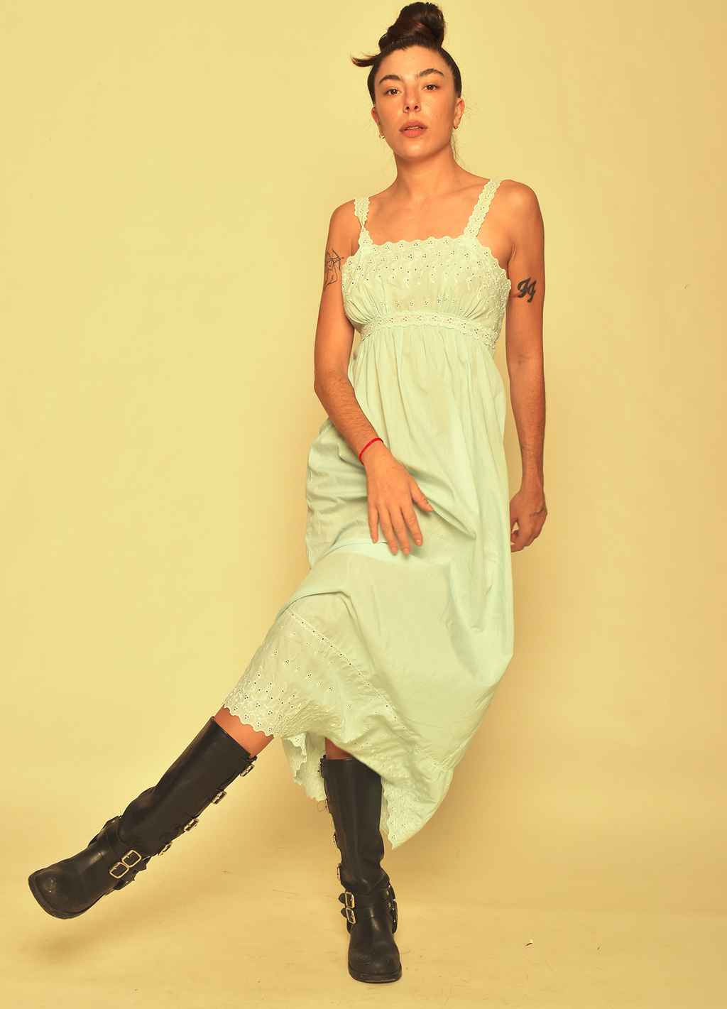 VESTIDO LAVANDA Comprar en Santa Patrona del Vintage