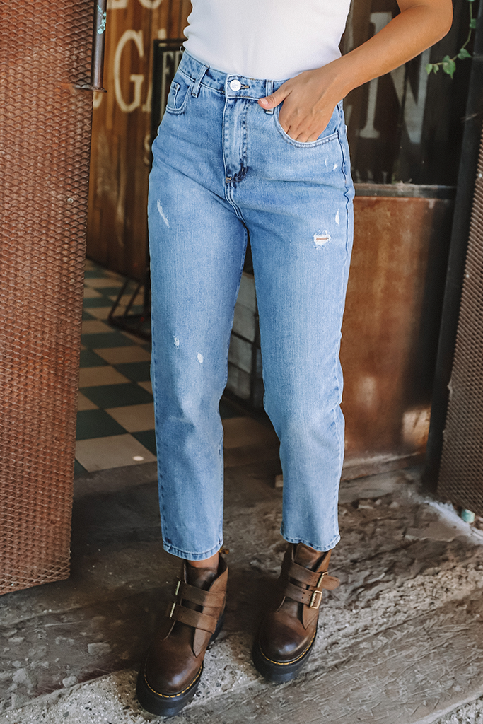 Jean Mom Roturas