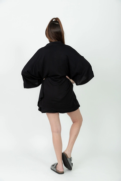 Kimono Naomi - Preto