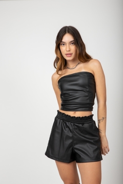 Shorts Alba Couro Eco - Preto - comprar online