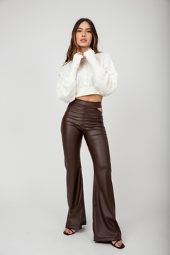 Calça Cloe Couro Eco - Marrom - Mia Brand