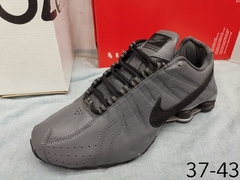 Nike shox cheap junior vermelho