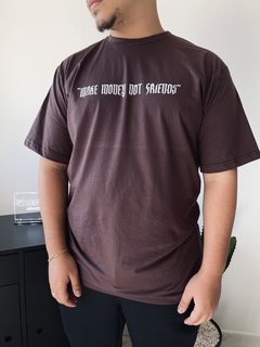 Camiseta Make Money Not Friends - Street Apparel na internet