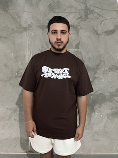 Camiseta Oversized “Crumple” - Marrom