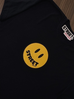 Camiseta Street Apparel Smile - comprar online