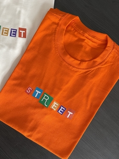 Camiseta Street Toy Logo - Street Apparel - comprar online