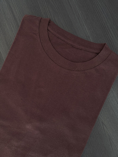 Camiseta Basic Marrom - comprar online