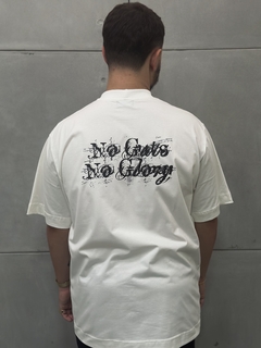 Camiseta Oversized No Guts No Glory Abstract - Off White - comprar online