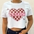 Camiseta cropped branca com estampa de coração quadriculado e o texto TX.FARM