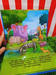Libro Peligro en la Jungla, Coleccion Aventuras Animales de Latinbooks - Libreria Pincelada