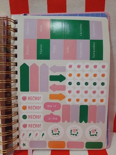 Agenda Cute 2024 - DIA x HOJA - 16 x 22 - Simplicite de FW - tienda online