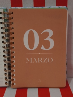 Agenda Monogram 2024 - DIA x HOJA - 16 x 22 - Rosa de FW - comprar online