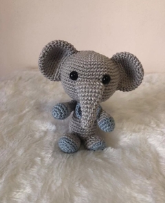 Elefantinha Amigurumi