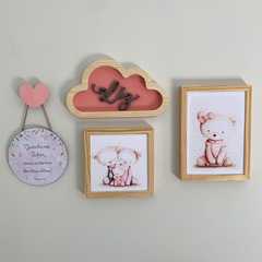 COMBO 2 QUADROS + PLACA DECORATIVA + NICHO EM MADEIRA PINUS + NOME EM MDF URSINHA - comprar online