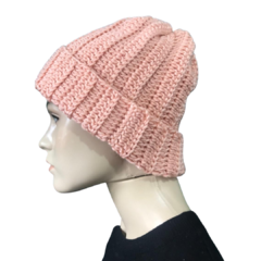 Gorro Artesanal de Lã Rosa Salmão - comprar online