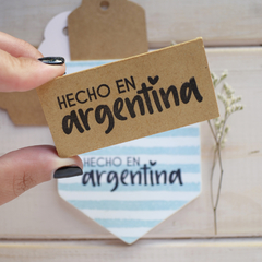 EM109 - Hecho en Argentina | Base de madera - comprar online