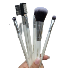 Kit 6 Pincéis para Maquiagem Hello Mini - Mega Maquiagem - Cosméticos p/ o Revendedor, Maquiador e Consumidor!