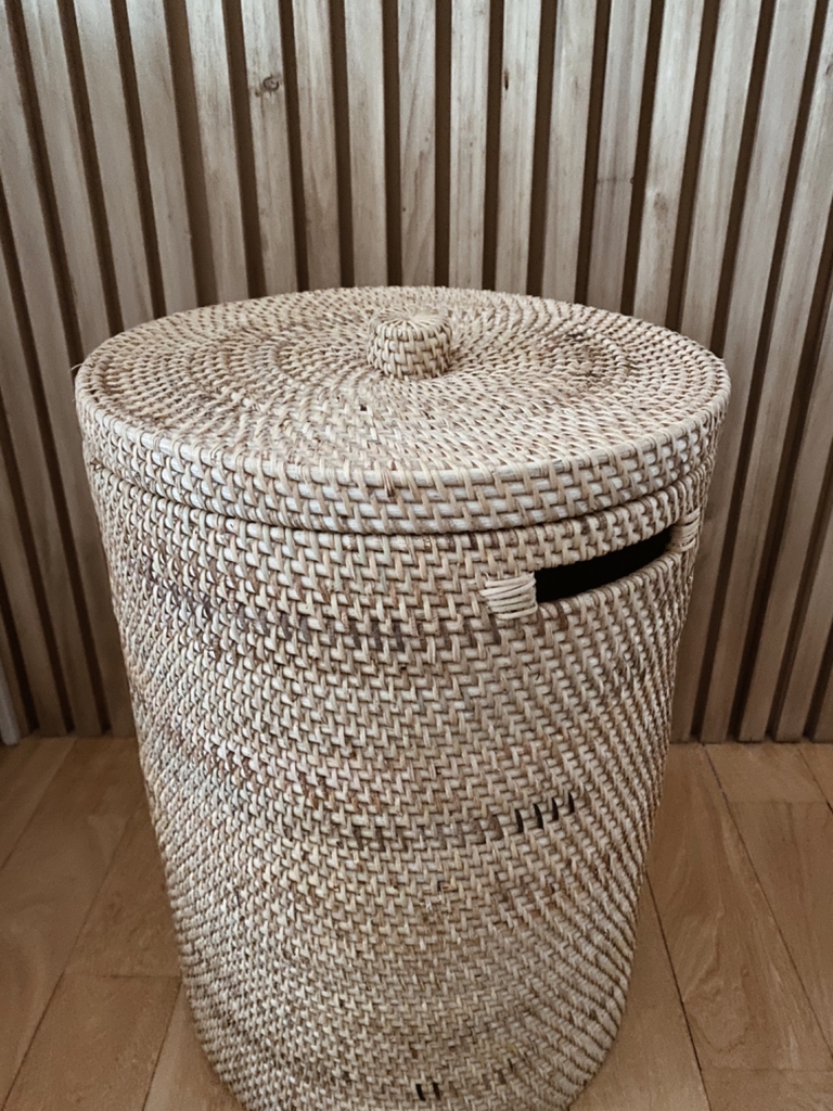 Cesto Rattan con Tapa - Comprar en CHEKKAHOME