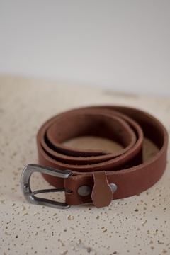 Cinturon de cuero 100% con hebilla metalica Moderna - Tradicional - tienda online