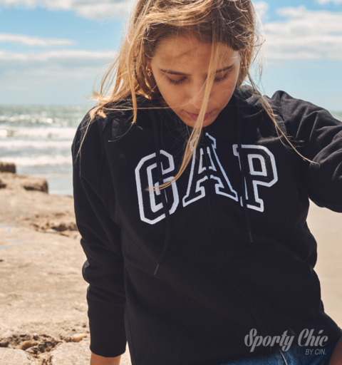 Campera Gap mujer negro - Comprar en Sporty Chic by Cin