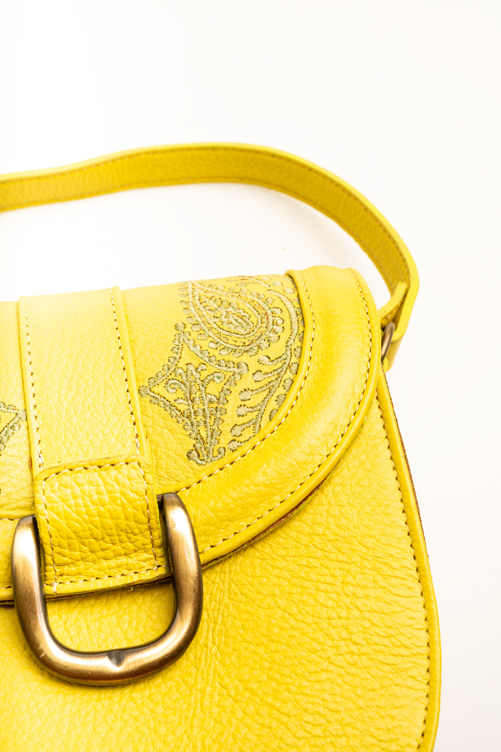 Carteras mostaza hotsell