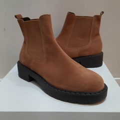 BOTA GIULIA DOMNA CAMURÇAO CAMEL - comprar online