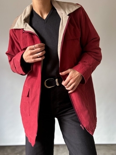 The Red Trench Coat - comprar online
