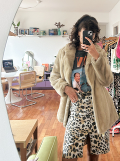 The Furry Coat 2 - comprar online