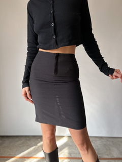 The Black Fit Skirt - comprar online