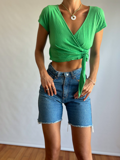 The Green Wrap Top en internet