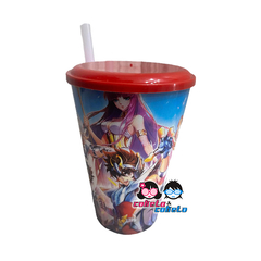 VASO PLASTICO CON TAPA Y SORBETE - ANIME - CABALLEROS DEL ZODIACO SAINT SEIYA