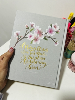 Biblia Edicion Artistica Tapa Dura tela, NBLA Flores - tienda online