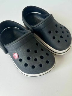 crocs negras crocs 20-22(150)