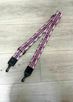 Correas strap camuflado con rosa