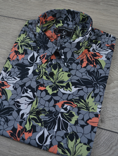 Camisa Manga Curta tropical preto - comprar online