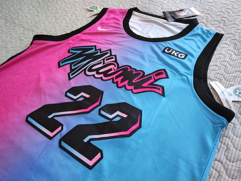Miami Heat NBA Rosa Butler 22