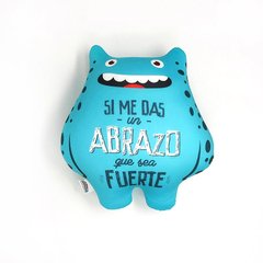 Monstruo Chico Abrazo