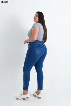 CALÇA JEANS SKINNY - KAROLINA - comprar online