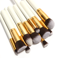 Set de 10 Brochas Kabuki + Estuche - Rostro y Ojos - Blancas - comprar online