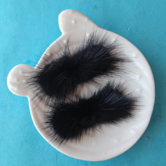 Pompom pelinho comprido (metade) preto