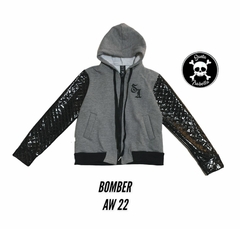 Bomber combinada charol - comprar online