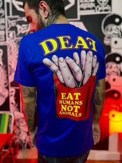 Camiseta "Eat Humans Not Animals"