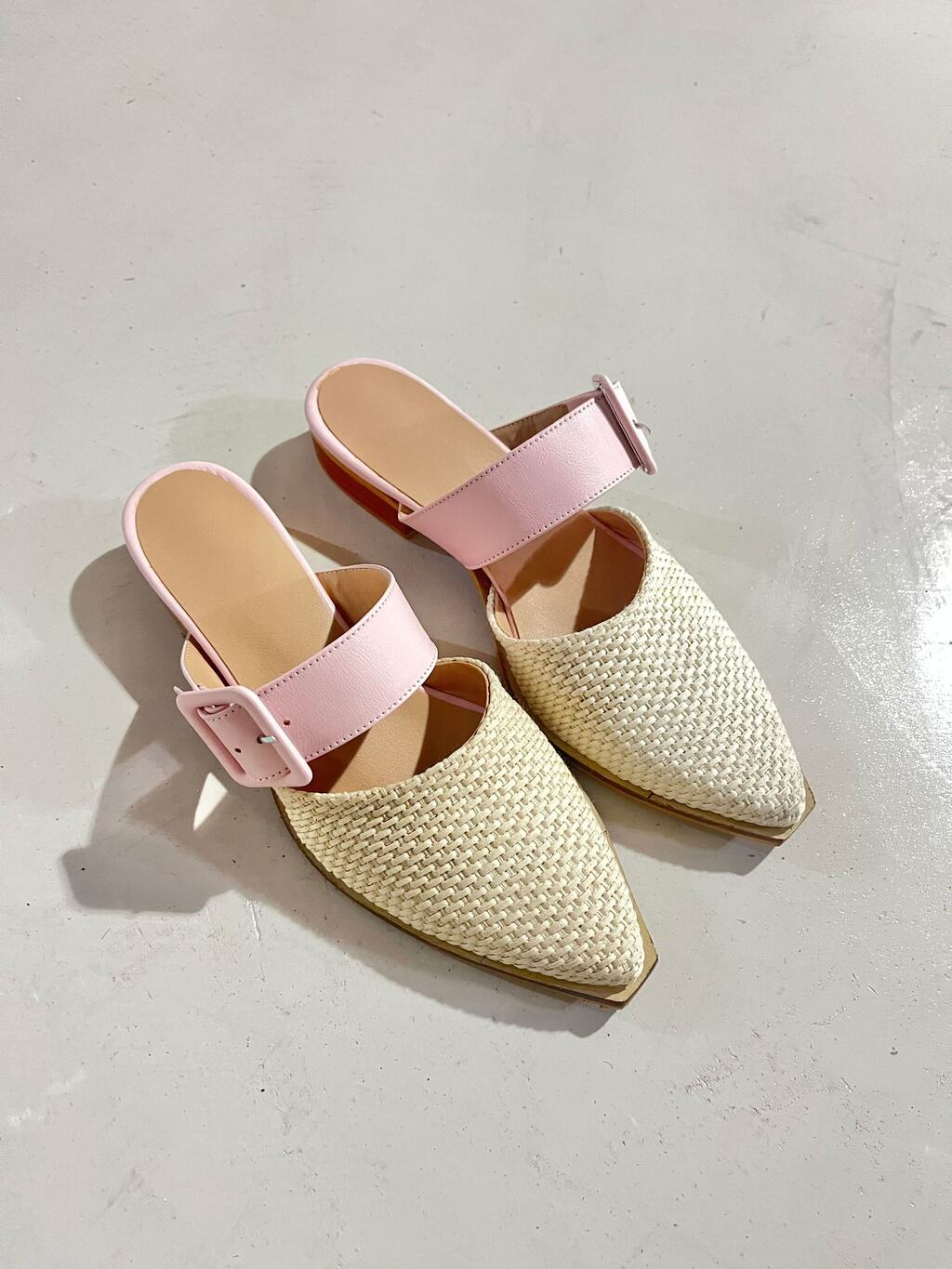 Zuecos de rafia sales