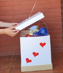 CAJA CON BUBBLE PERSONALIZADA CON GOLOSINAS ADENTRO - comprar online