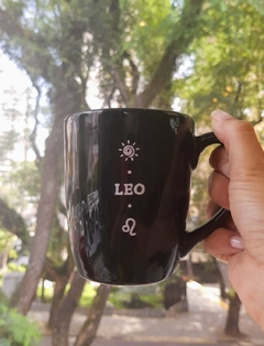 Caneca - Signos Preta - Leão