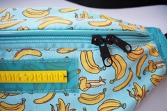 Pochete Estampada Banana na internet