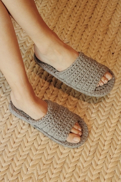 Slippers Calm Simples [Gris]