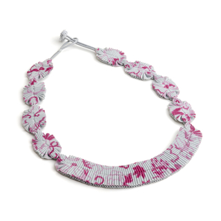 Collar Juno, Estampa Chicas